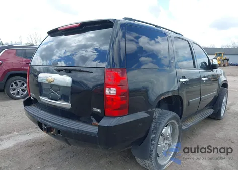 2008 Chevrolet Tahoe Lt из США, поврежденный, VIN 1GNFK13088R277158